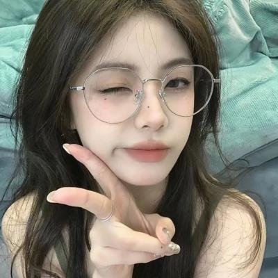 派遣女公关彩华